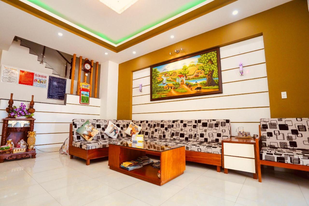 Hotel Duc Thanh Chi Khu Co Ong Exterior photo